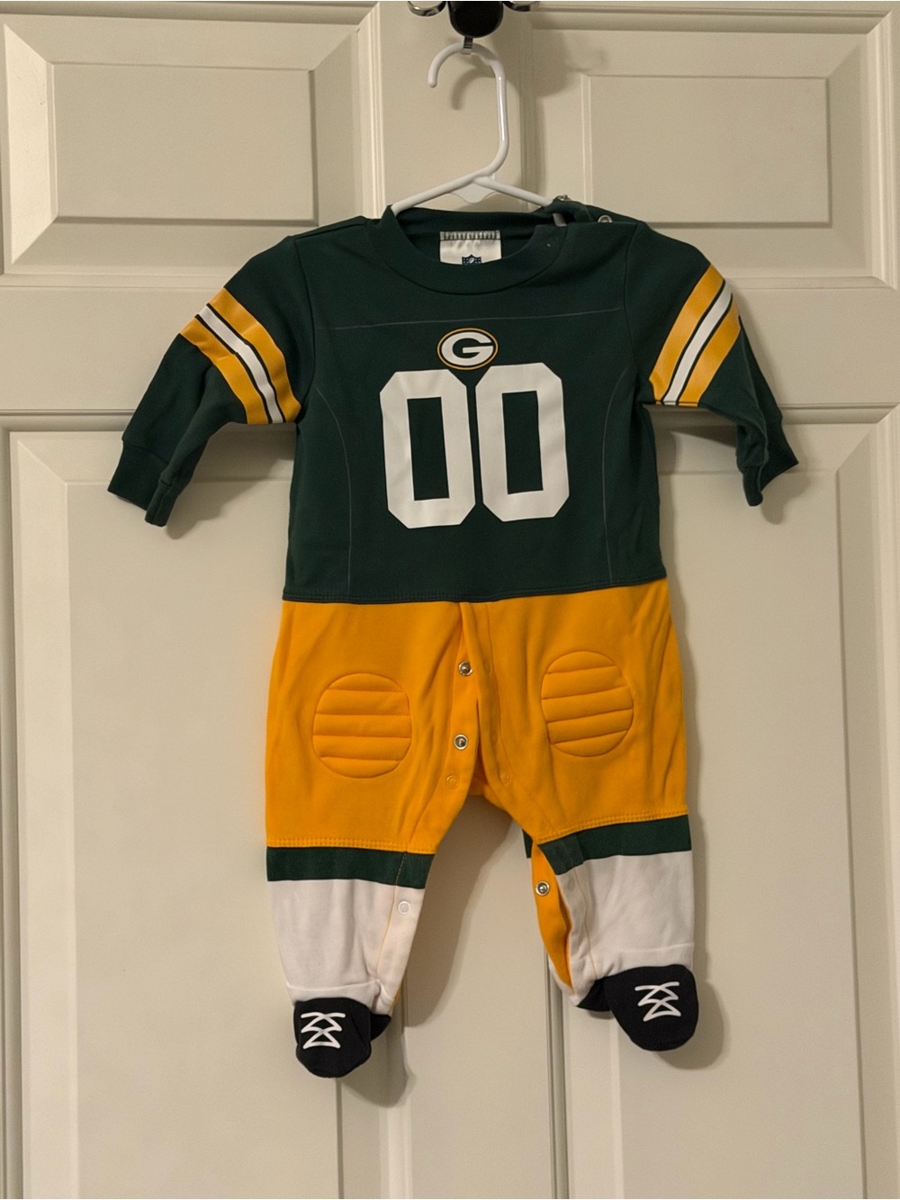 NFL Green Bay Packers Baby Footed One-Piece in Green, Gold, White